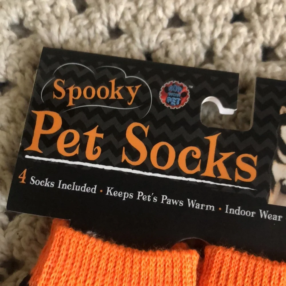 Spooky Pet Socks with Pumpkin Design - Picture 3 of 8